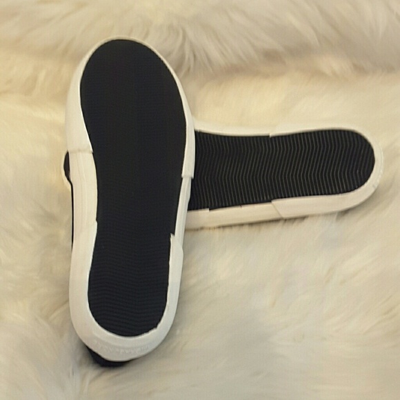 Michael kors Keaton black suede perforated slip-on - Picture 4 of 4